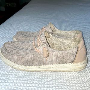 Women’s Hey Dude Shoes size 8